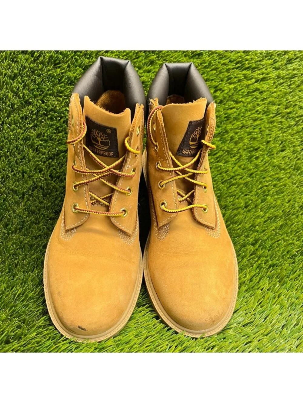 Timberland 6-Inch Premium Boys Size 3Y Brown Outdoor Waterproof Ankle Boots
